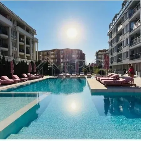 Апартамент J'adore Secret Garden Pool View Слънчев бряг